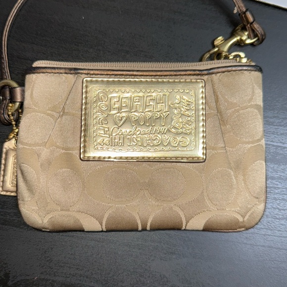 Coach Handbags - Coach Poppy Wristlet